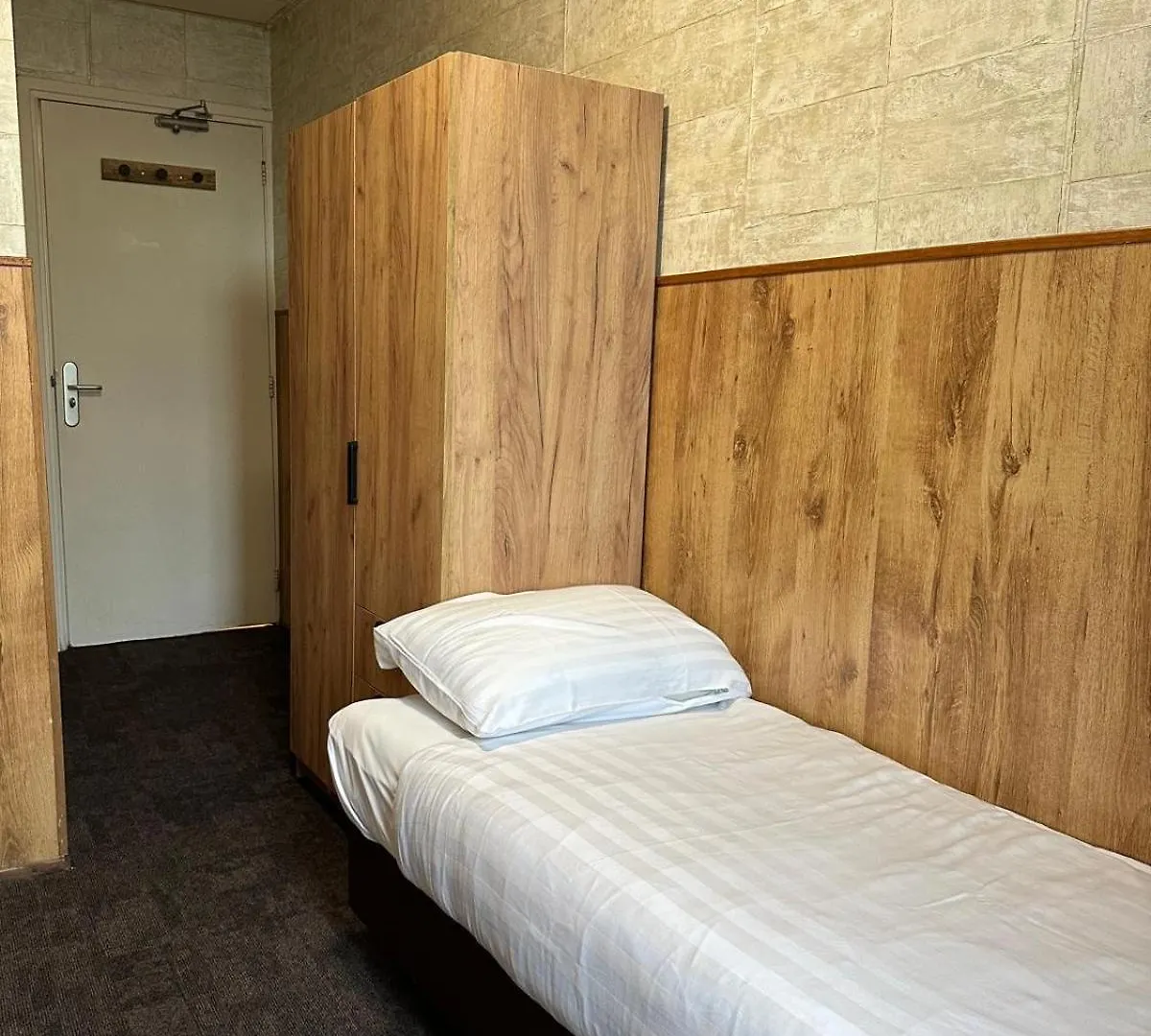 Flex-Inn Rotterdam 2*,  Pays-Bas